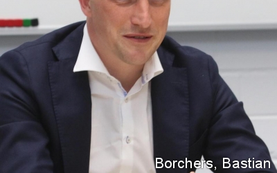 Mehr Geld und Ausbildungsoffensive