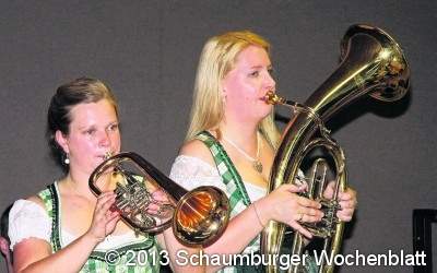 Musikgruppen locken Besucher