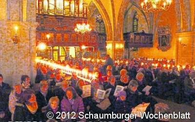Alle sind beim Adventssingen dabei
