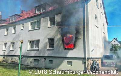 Zwei Schwerverletzte nach Feuer in einer Wohnung