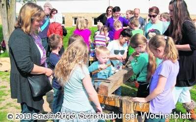 Buntes Schulfest mit Sketchen in Plattdeutsch