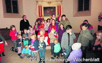 Nikolaus kommt persönlich zur Feier in die Elisabethkirche