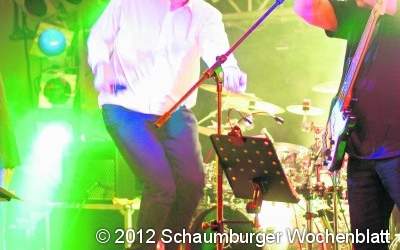 Barfüßiger Ulli rockt den ehemaligen Rossmann