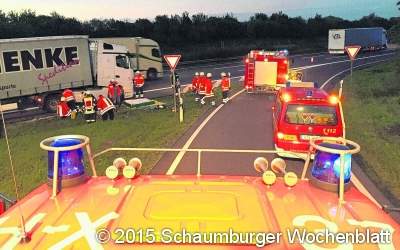 Lkw reißt sich bei Unfall den Tank auf