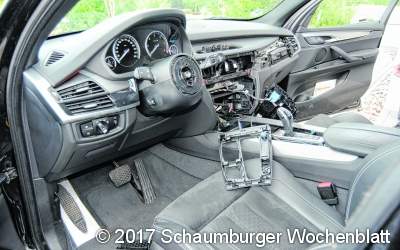 12.000 Euro  Schaden an Autos