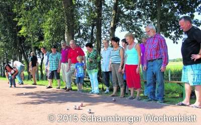 Ehepaare siegen beim Boule