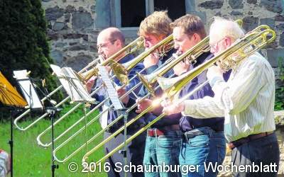 Pfingsten wieder Serenade im Innenhof des Klosters