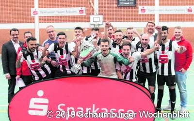 Das Team des SC Rinteln holt sich die Hallen-Krone