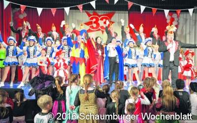 Volles Haus beim Kinderkarneval