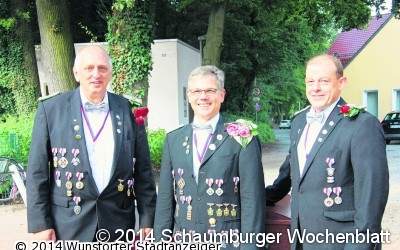 Das Bürgerbataillon ehrt, befördert und bestraft