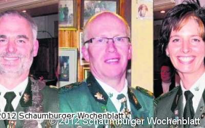 Sechs Sieger sichern sich sieben Trophäen