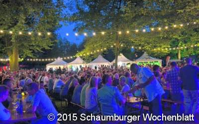 Abteigartenfest bezaubert