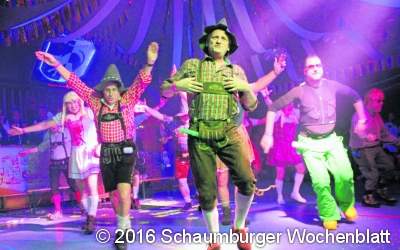 In Lederhose und Dirndl ging es so richtig ab