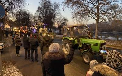 Lichterfahrt mit einem Funken Hoffnung 