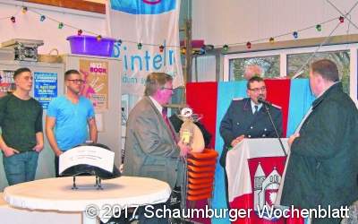 Lob auf breiter Basis für neues Feuerwehrhaus