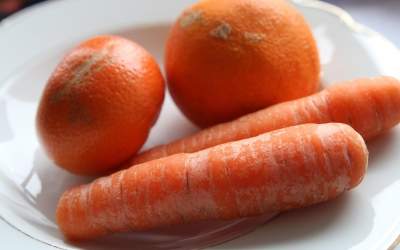 Aussortiertes Obst kommt wieder auf die Teller
