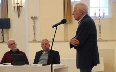 Rat stimmt für Erhalt der Linden