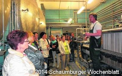 Landfrauen testen das Bier