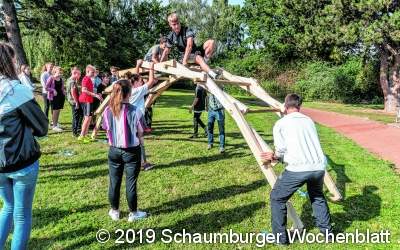 Ein Brücke ohne Schrauben und Nägel