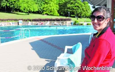 Bahnen schwimmen, aber nicht ausgelassen toben