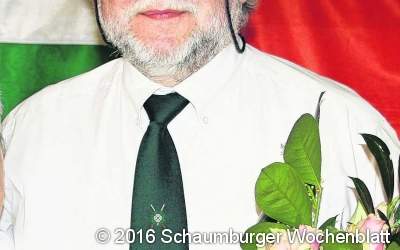 Volker Günther hält 