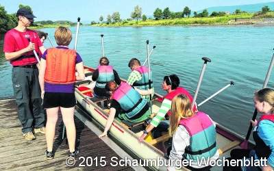 Aktionsreiche Sommerfrische für junge Leute zu Wasser, an Land und in der Luft