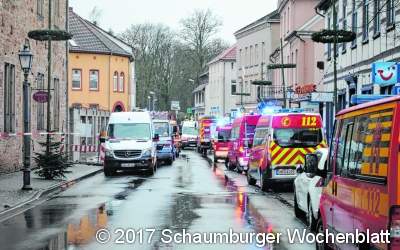 Gasleitung mit Bagger bei Bauarbeiten beschädigt