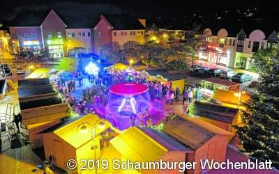 Besucher genießen nachhaltiges Weihnachtsvergnügen