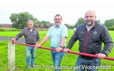 Fußballfreude herrscht neben Klubheimsorgen