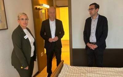 Beck in Landgrafen-Klinik mit Sicht auf Möglichkeiten und Behinderungen