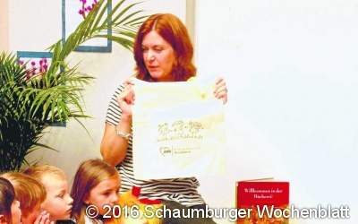 Eltern-Kind-Bibliothek eröffnet
