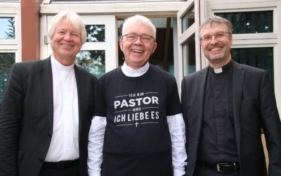 Pastor Norbert Kubba in den Ruhestand versetzt 