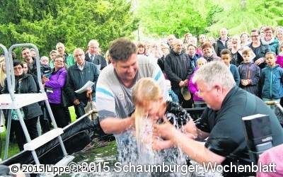 73 feiern ihre Taufe auf dem Schlossplatz