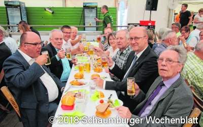 Musikanten lassen das Zelt 