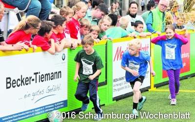 Schüler stürmen durch die Arena