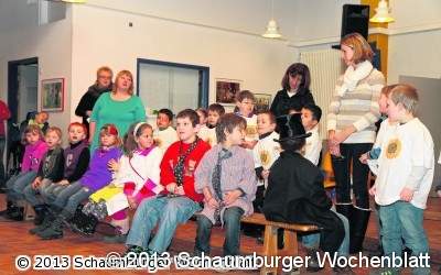 Junges Ensemble bringt Theaterstück auf die Bühne