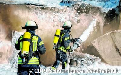 Vollsperrung nach Lkw-Brand