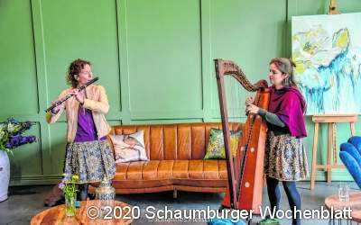 Wieder Lustwandeln im Gutspark