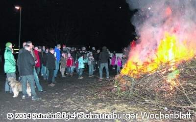 Osterfeuer am Sportplatz
