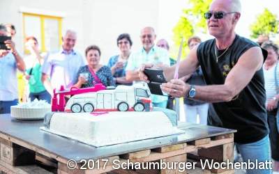 Ausgelassen feiern und dabei Gutes tun