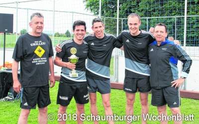 Ein Dorf spielt Fußball