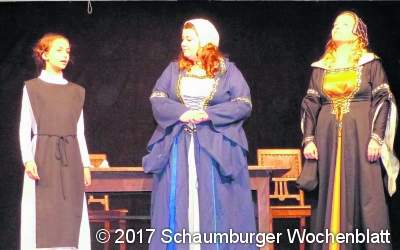 Gleich drei Frauen mimen die Lutherin