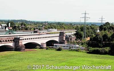 Eine Themenführung  mit Wassertransfer