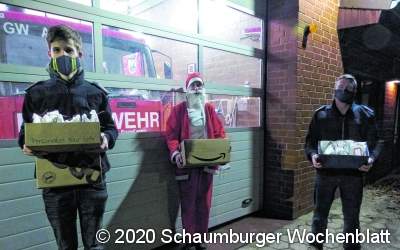 Über hundert Schuhe