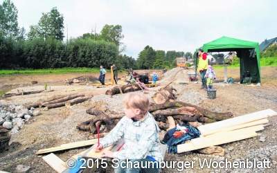 Spielbereich entsteht am neuen Flusslauf