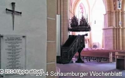 Glocken läuten zur Mahnung