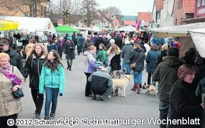 Parkplatz wandelt sich zum Weihnachtsmarkt