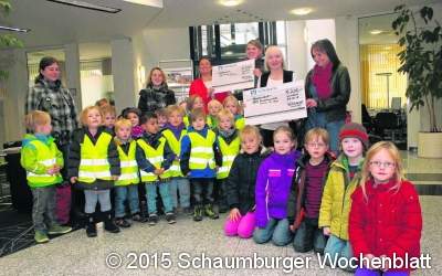 ﻿Volksbank spendet Erlös an Kindertagesstätten