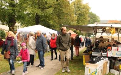 Buntes Bummeln im Kurpark
