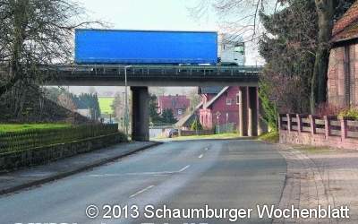 Bau einer neuen Brücke in Messenkamp